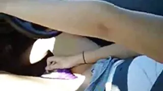 RedKateCouple дряпає українське домашнє порно член, поки дрочить член.