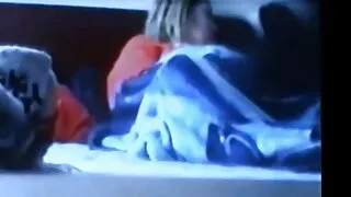 Кицька порно українське Jada Doll відполірована членом, а клітор-вібратором.