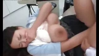 Трахає худу студентку. секс відео по українськи